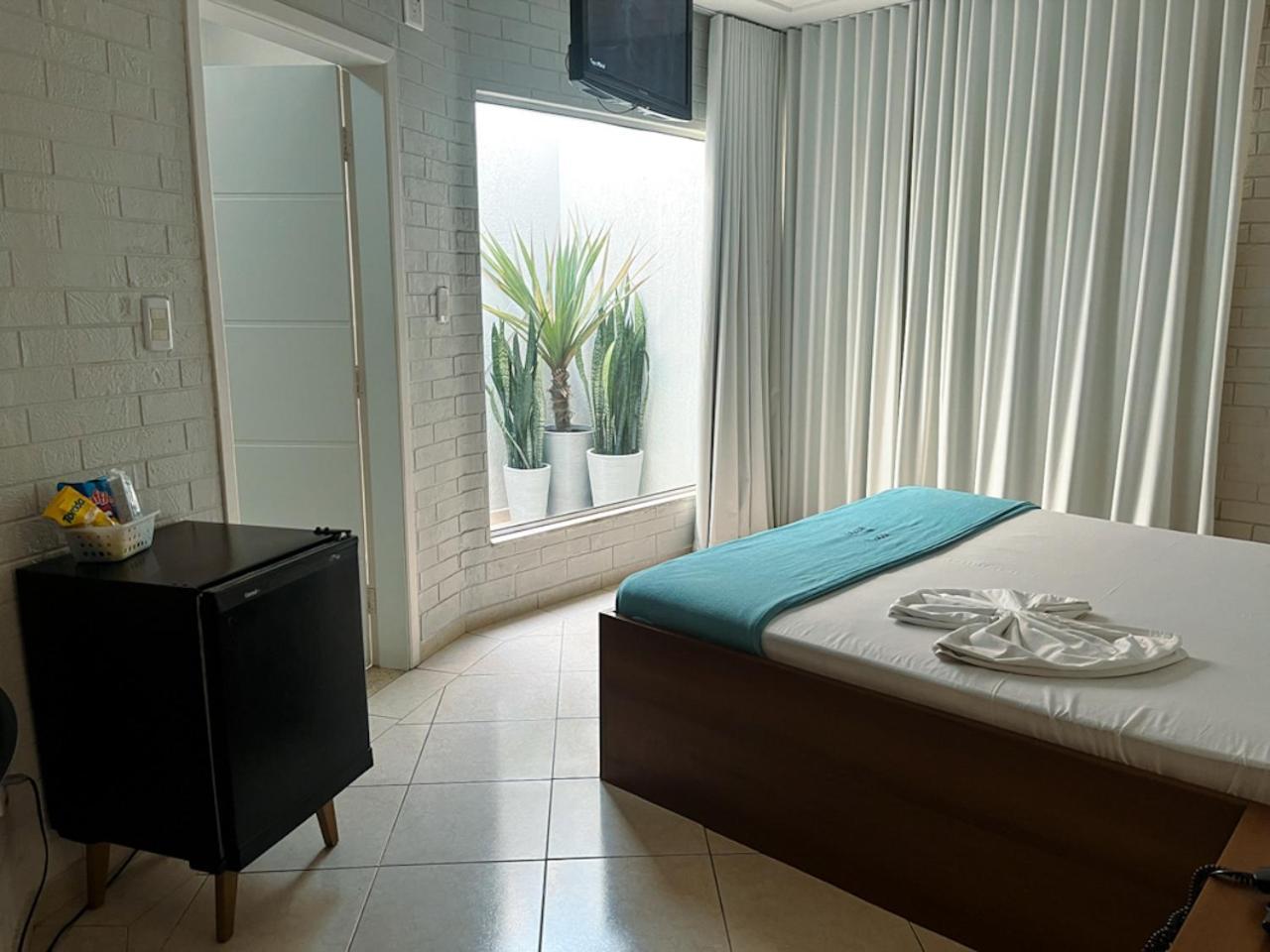 Top'S Motel (Adults Only) Жакареи Экстерьер фото